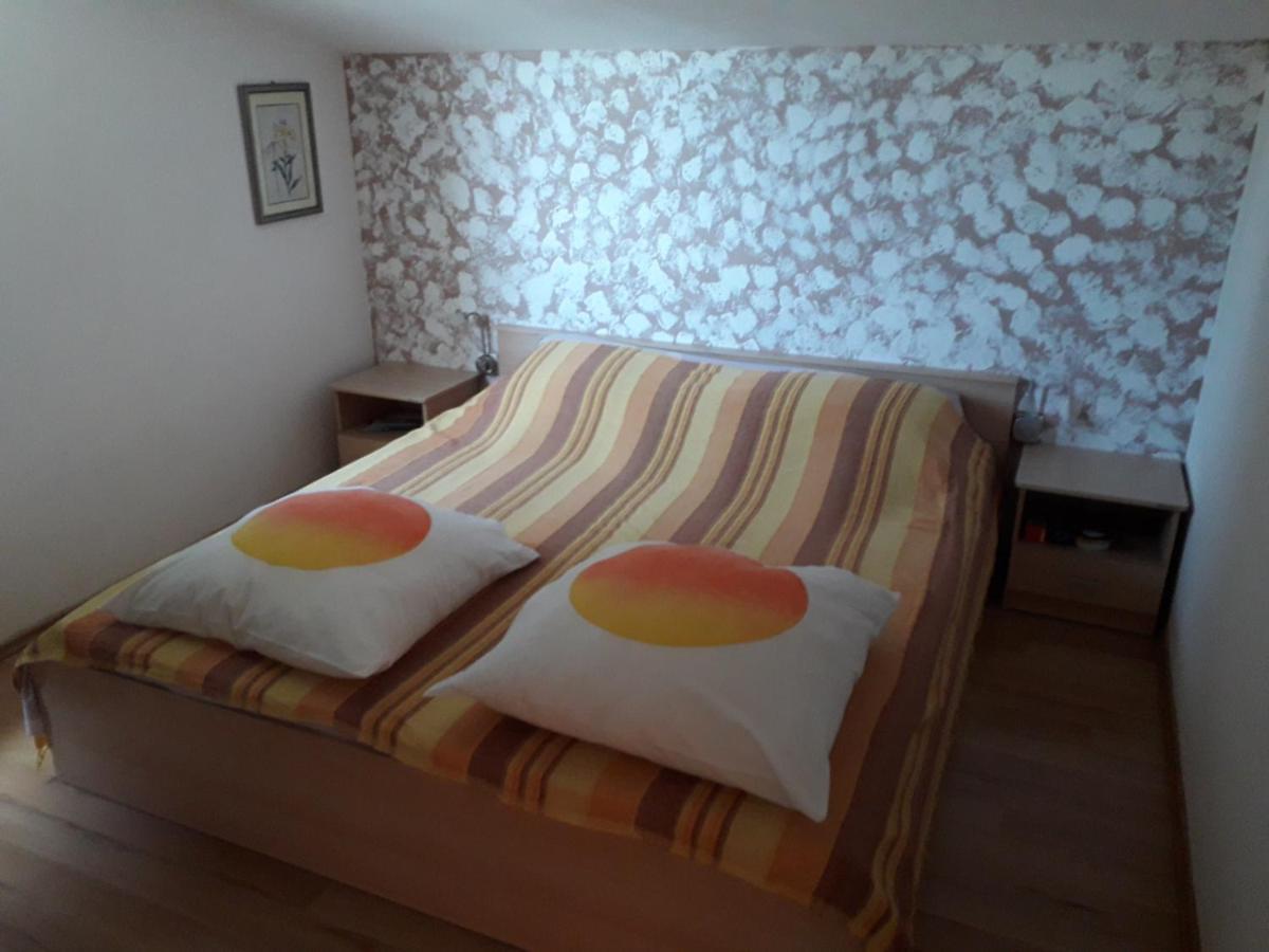 Apartment Samanta Šišan エクステリア 写真